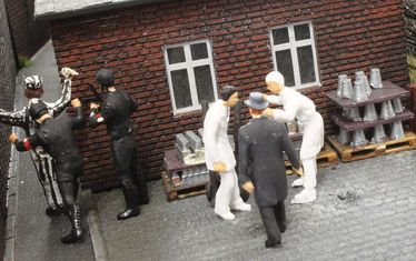 Guz 1933-1942 Die Fabrik 2