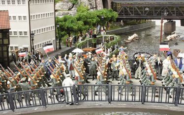 Guz 1910-1933 Die Burg