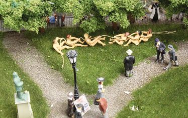 Guz 1910-1933 Politik