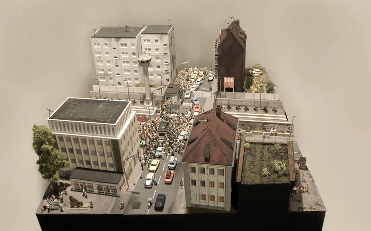 Dgs 1989-1990 Diorama