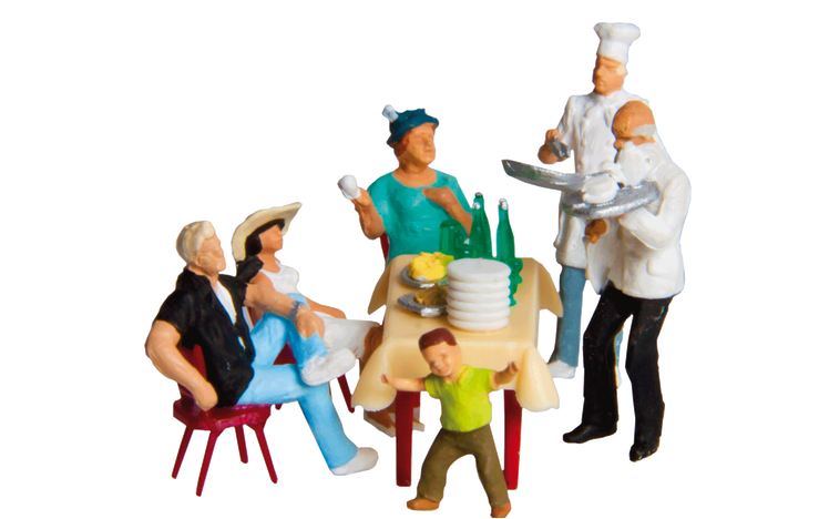 Preiser Mann Frau Kaffe Tisch Essen Trinken