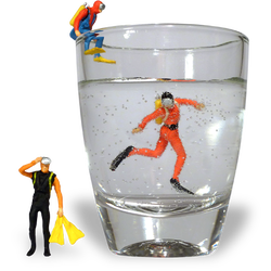 Preiser Taucher Wasser Glas