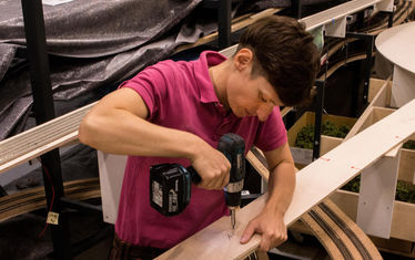 Content Modellbauer Trassen Anschrauben