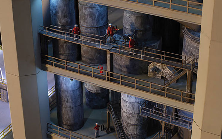 Schweiz Zementwerk Turm1